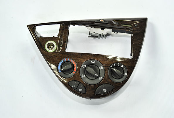 ford cıkma yedek focus 1 teyip cercesi 